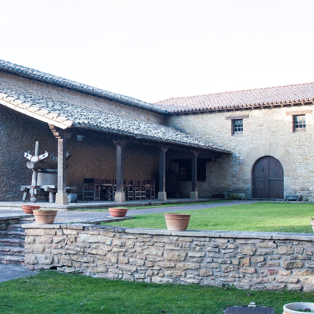 Bodegas Manzanos Campanas