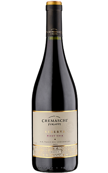 Cremaschi Furlotti Pinot Noir bottle — Chile